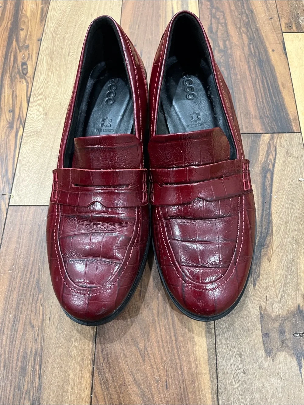 ECCO Dress Classic 15 Croc Embossed Leather Penny Loafers Burgundy EU 40 us9-9.5